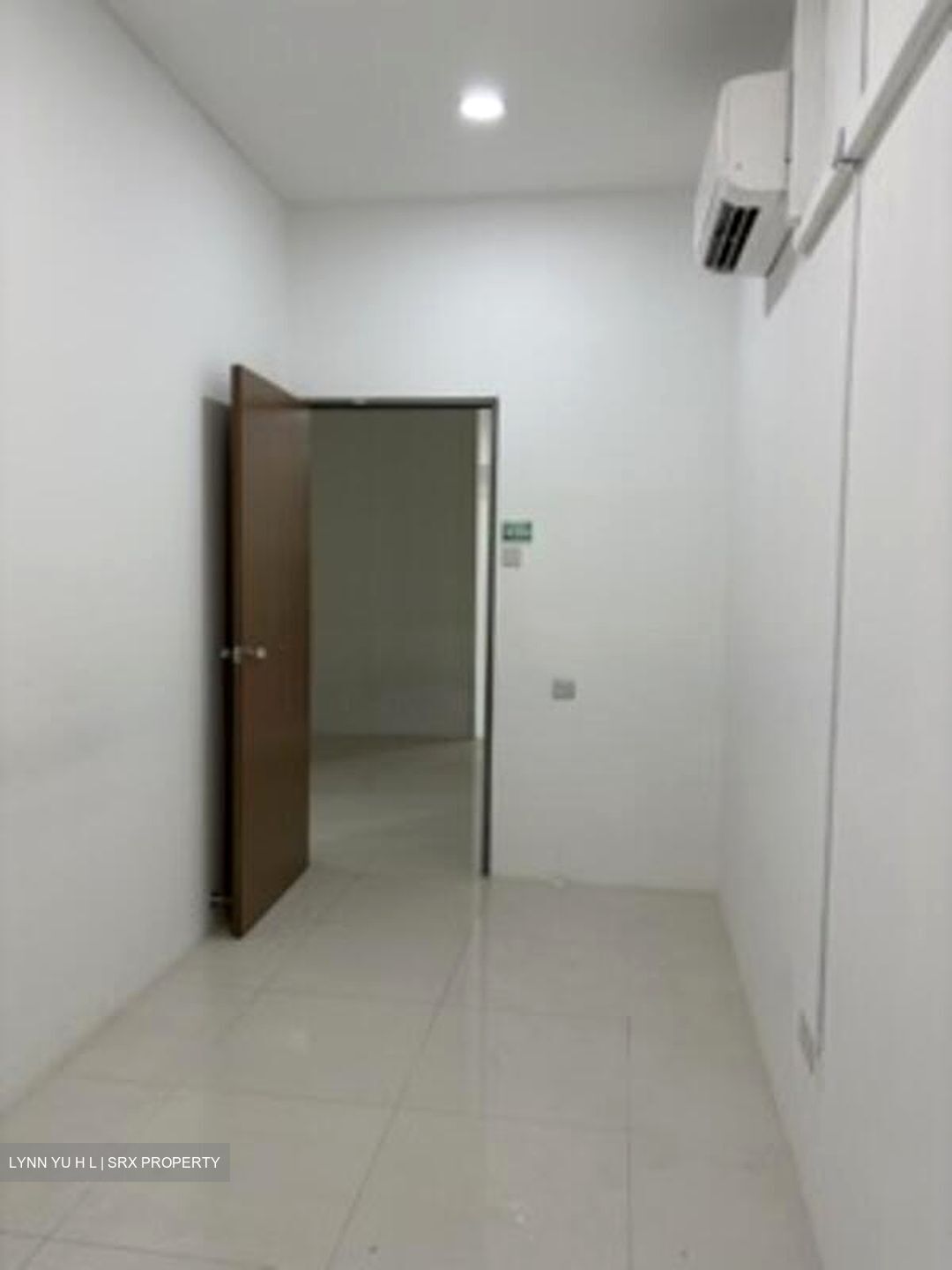 Geylang East Avenue 3 (D14), Office #523407671